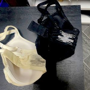 Victoria’s Secret bras size 32 triple D